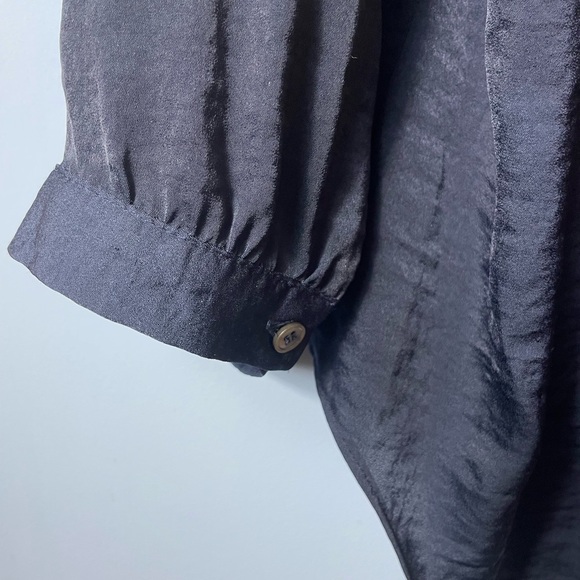 Vince Camuto Navy V Neck Long Sleeve Blouse - Picture 5 of 5